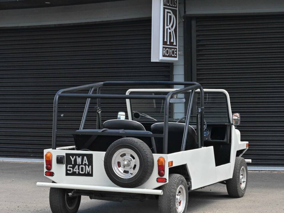 Immagine 46/50 di Mini Moke (1973)