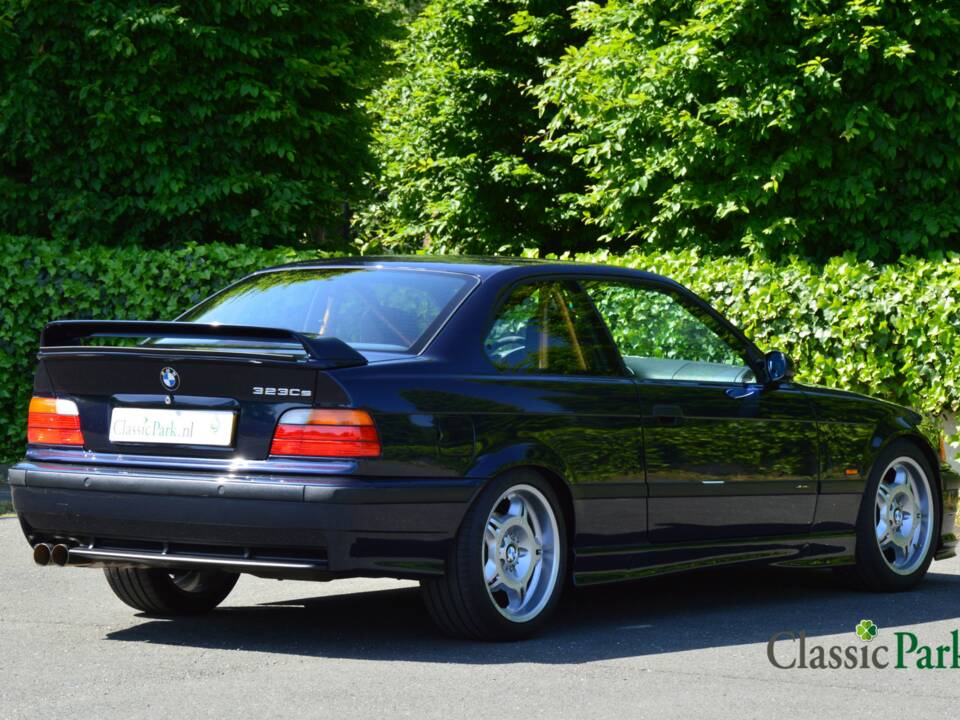 Image 5/50 de BMW 323i (1998)