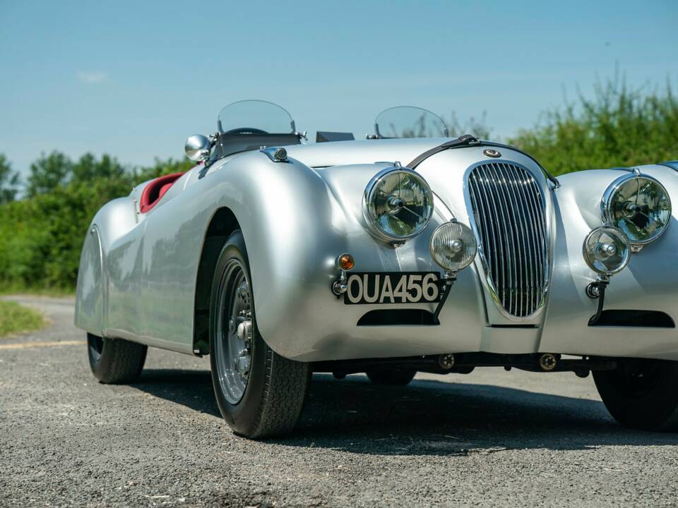 Image 29/50 of Jaguar XK 120 OTS (1951)