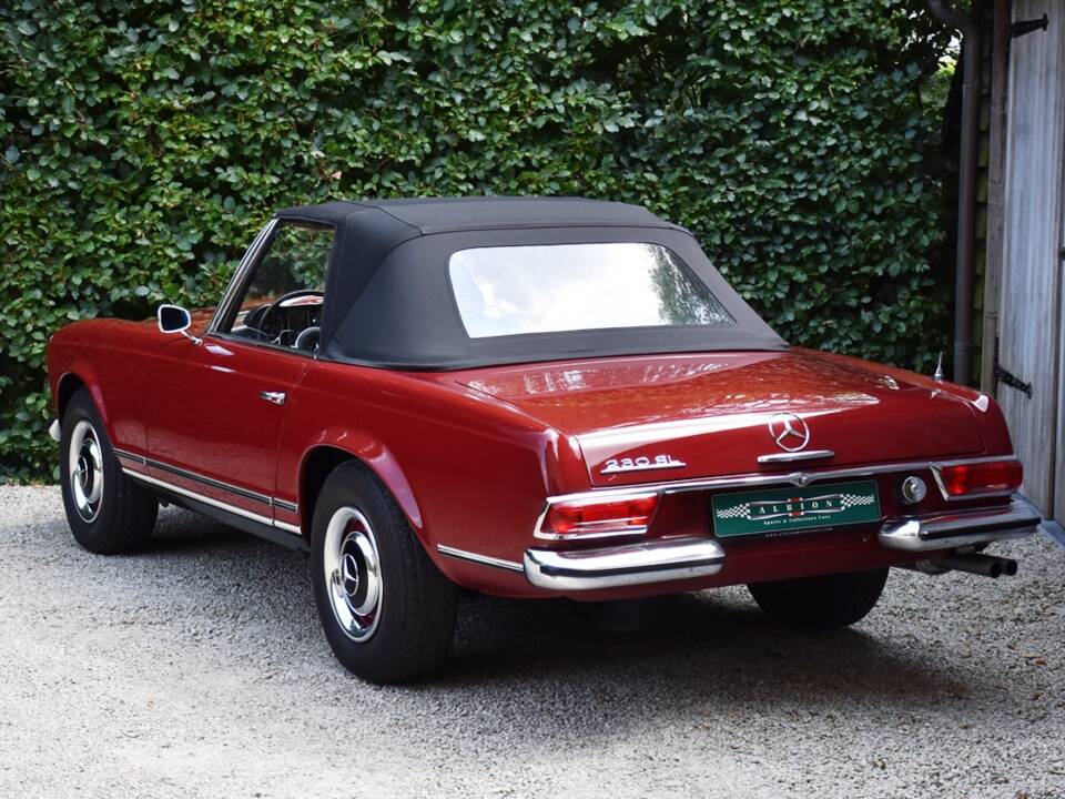 Image 9/45 of Mercedes-Benz 230 SL (1964)