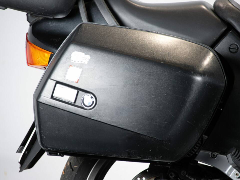 Image 37/50 de BMW R 1100 RT (1998)