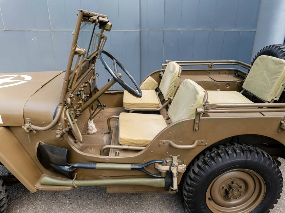 Imagen 15/19 de Jeep CJ-6 (1963)