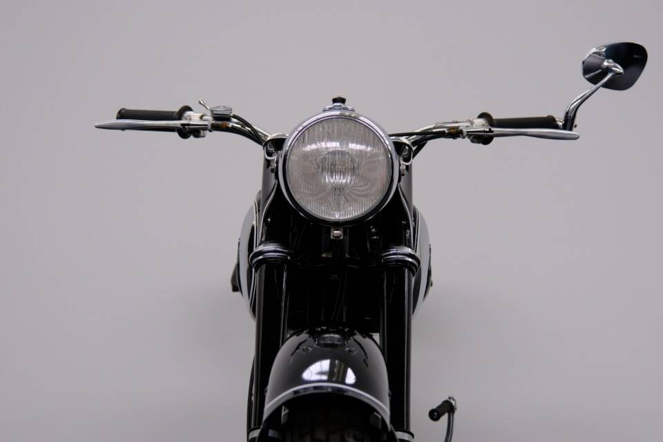 Image 26/86 de DKW RT 175 (1954)