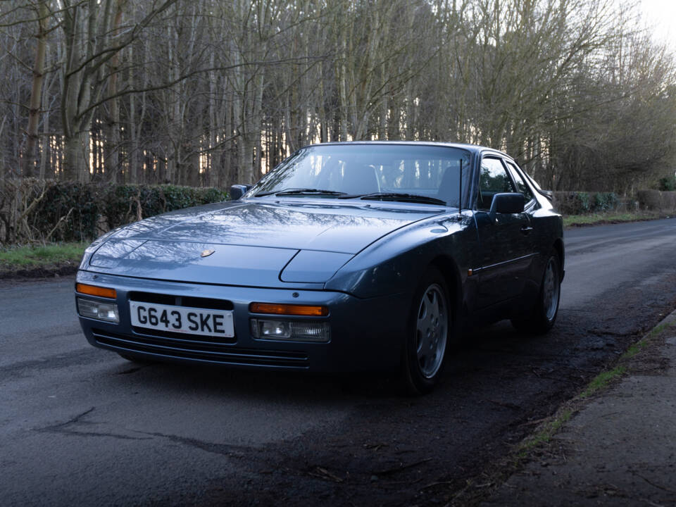 Image 3/16 of Porsche 944 S2 (1990)