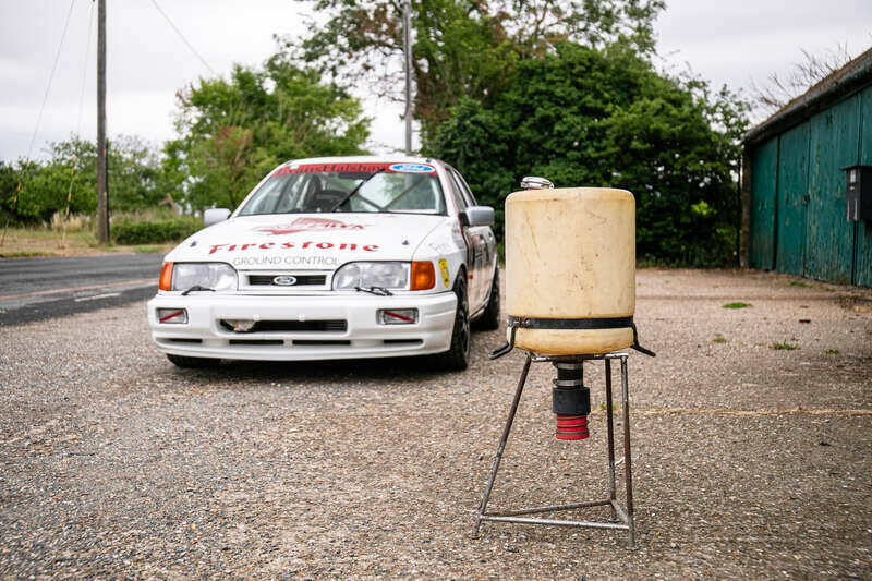 Image 46/50 of Ford Sierra RS Cosworth (1988)