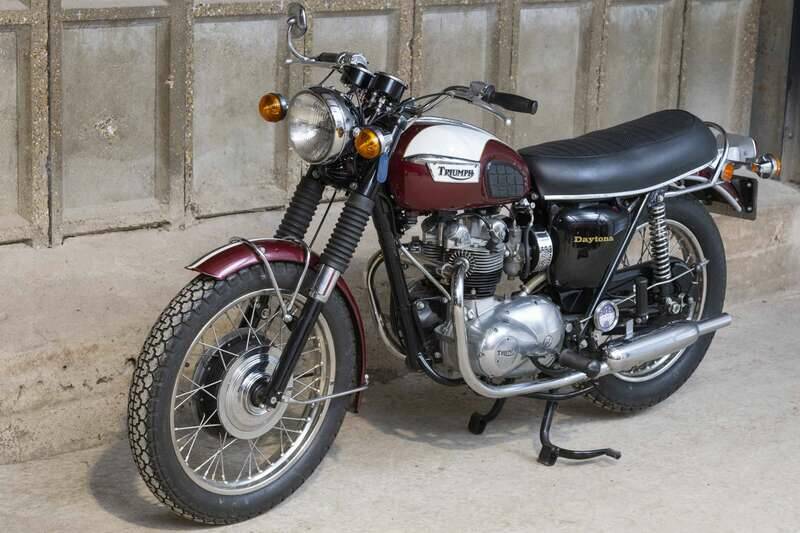Image 18/38 of Triumph T 100 R Daytona (1971)