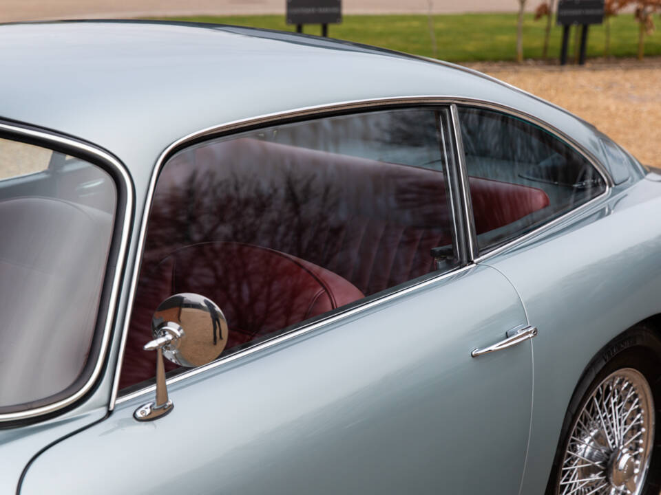 Afbeelding 31/94 van Aston Martin DB 4 (1960)