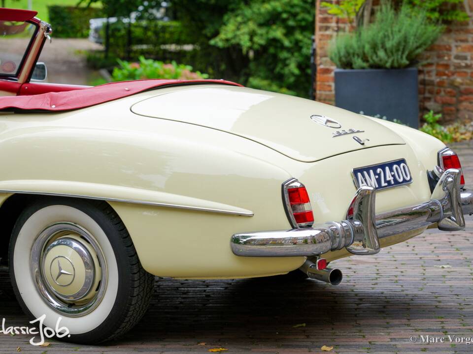 Image 39/61 of Mercedes-Benz 190 SL (1959)