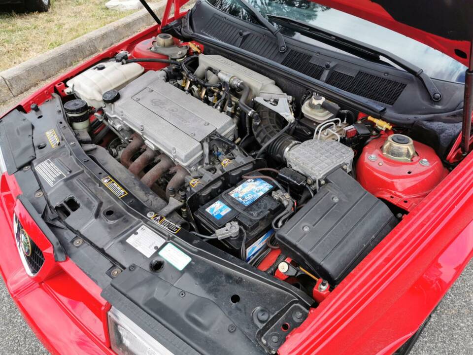 Immagine 51/55 di Alfa Romeo 155 Twin Spark 2.0 (1994)