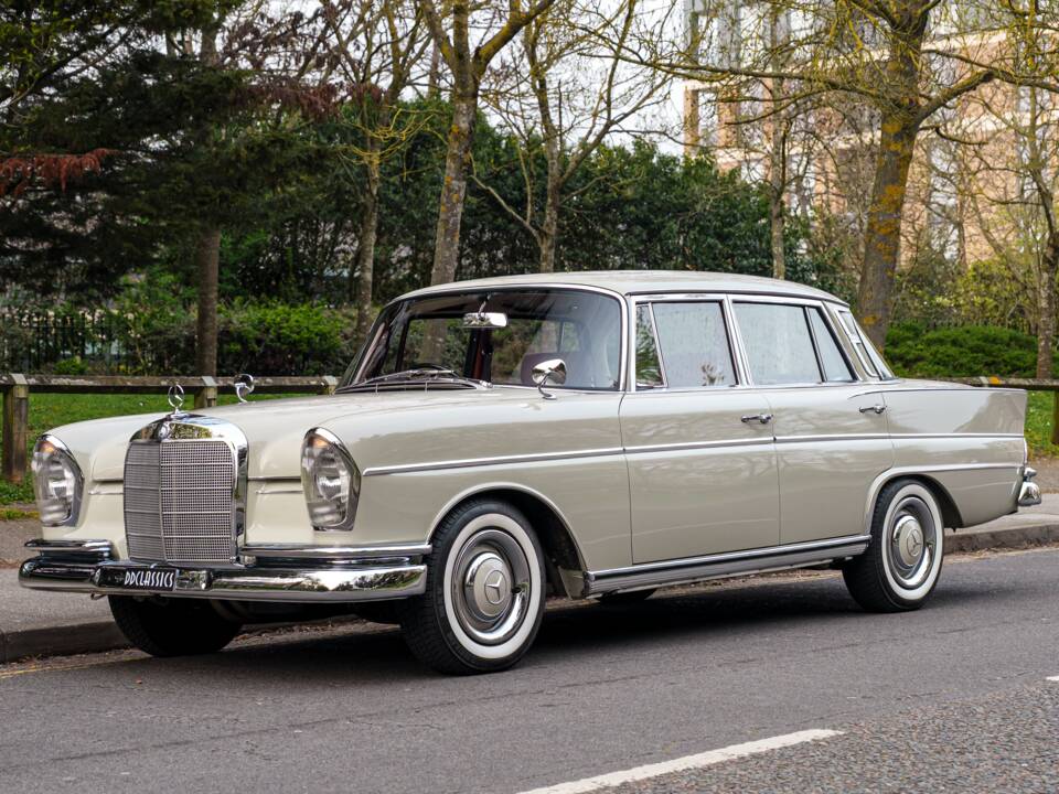 Bild 1/33 von Mercedes-Benz 300 SE (1965)