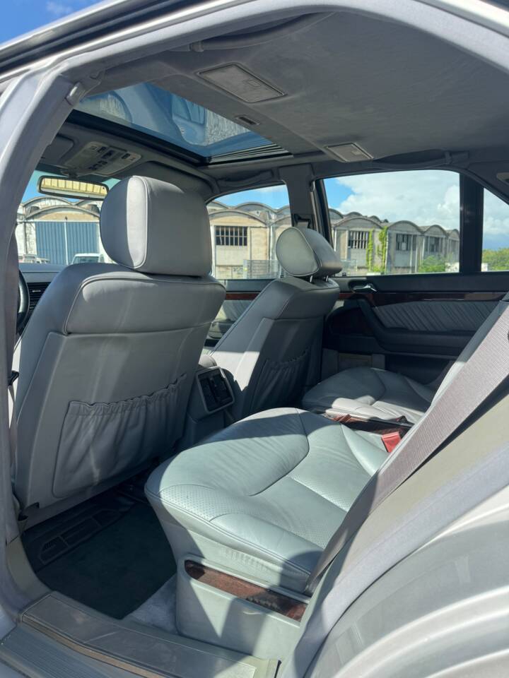 Immagine 12/15 di Mercedes-Benz S60 AMG (1994)