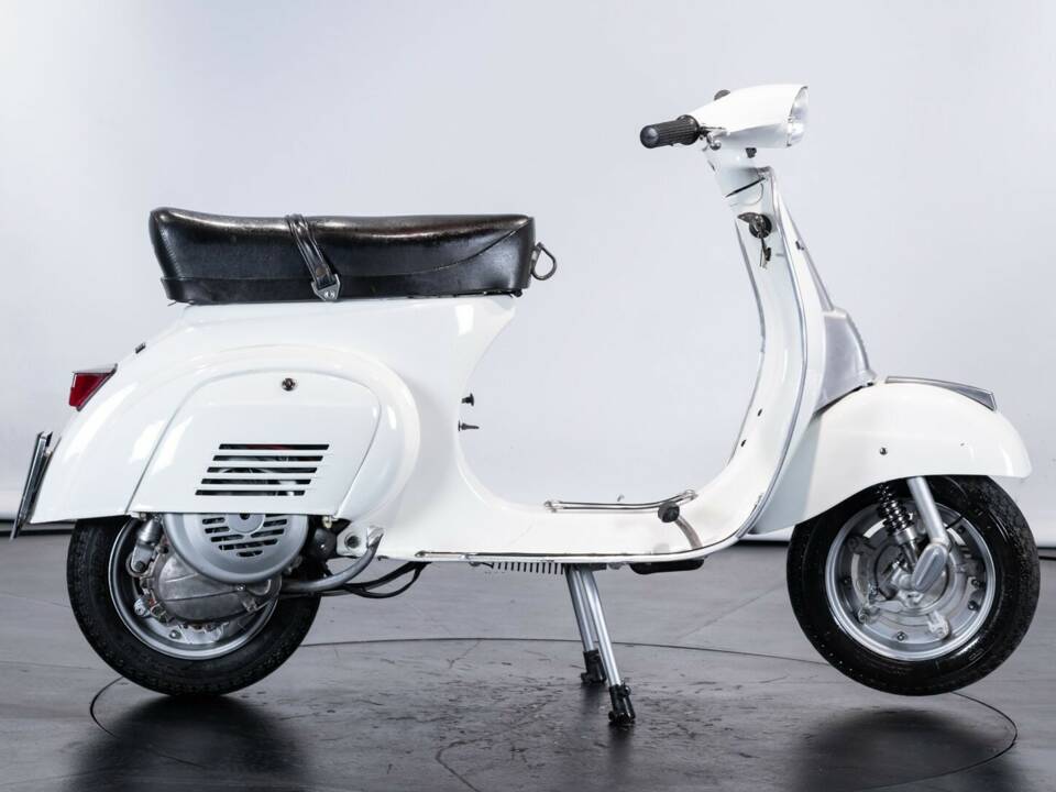 Immagine 8/50 di Piaggio Vespa 50 Special (1978)