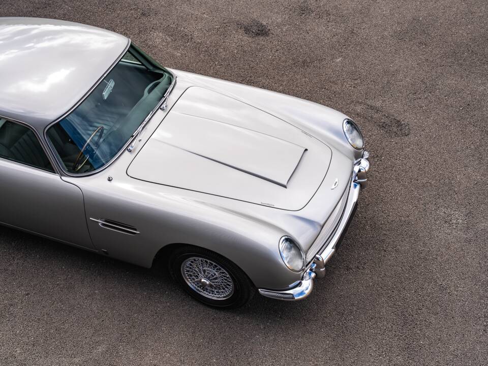 Image 34/42 de Aston Martin DB 5 (1964)