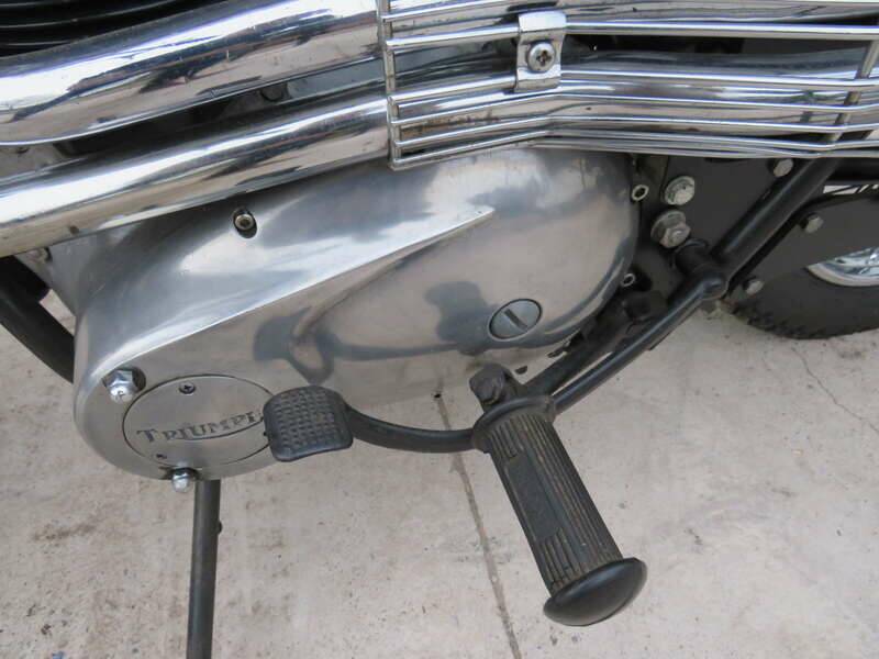 Immagine 24/41 di Triumph TR 6 C Trophy (1969)