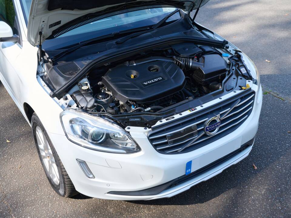 Image 38/50 of Volvo XC60 T5 (2013)