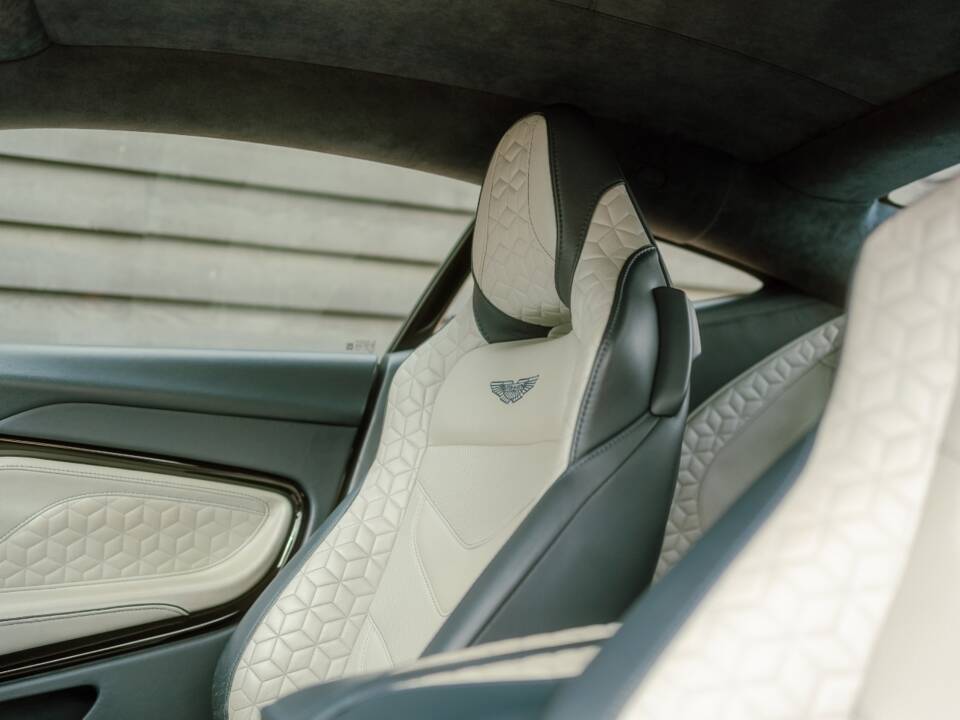 Bild 5/82 von Aston Martin DBS Superleggera (2018)