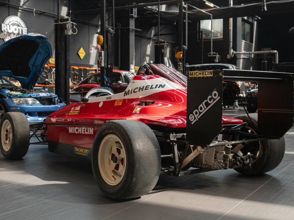 Image 6/50 of Alfa Romeo Formula Alfa Boxer (1987)