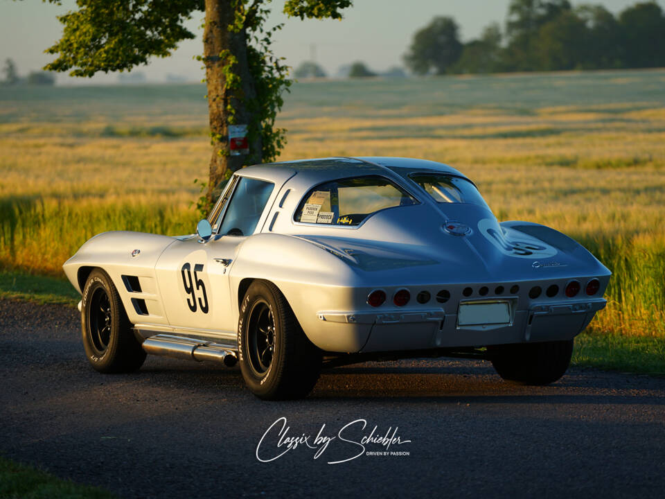Image 1/26 de Chevrolet Corvette Sting Ray (1963)
