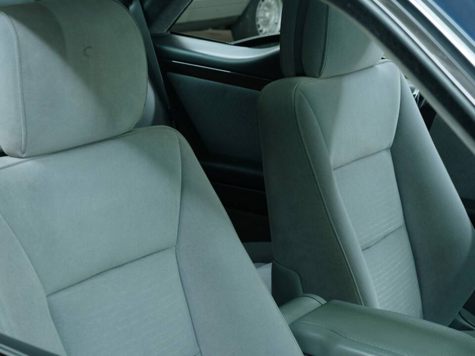 Bild 37/50 von Mercedes-Benz S 420 C (1994)
