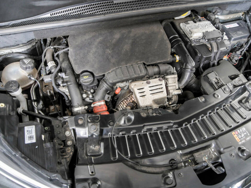 Bild 44/50 von Opel Crossland X 1.2 Turbo (2018)