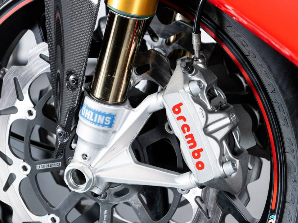 Immagine 34/50 di Ducati DUMMY (2011)