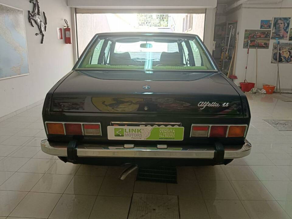 Image 7/50 de Alfa Romeo Alfetta 1.6 (1979)