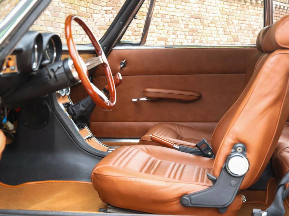 Bild 8/50 von Alfa Romeo 1750 GT Veloce (1971)