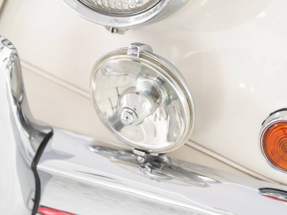 Bild 22/45 von Jaguar XK 150 3.4 S OTS (1958)