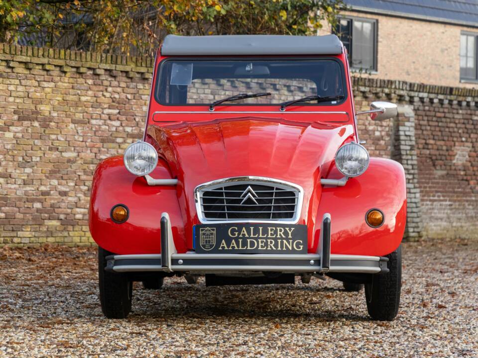Image 5/50 of Citroën 2 CV 6 (1985)
