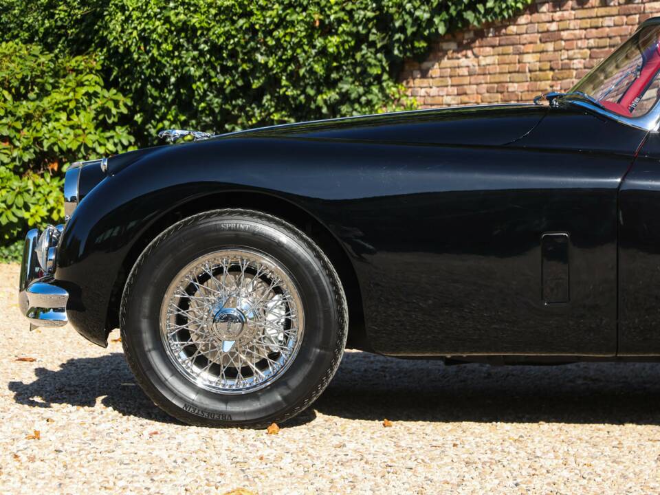 Image 18/50 of Jaguar XK 150 3.4 S DHC (1958)
