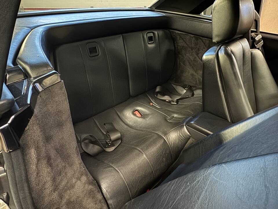 Image 21/37 de Mercedes-Benz 500 SL 6.0 AMG (1990)