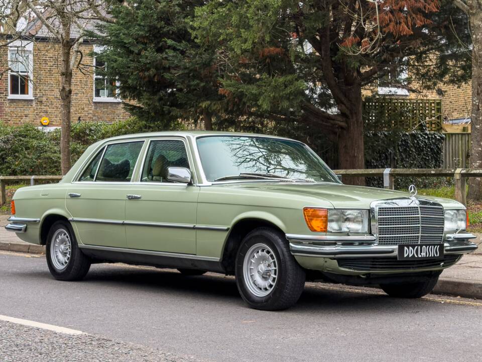 Image 2/26 of Mercedes-Benz 450 SEL 6,9 (1979)