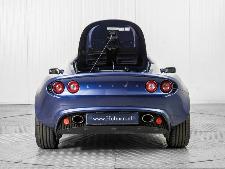 Immagine 36/50 di Lotus Elise (2002)