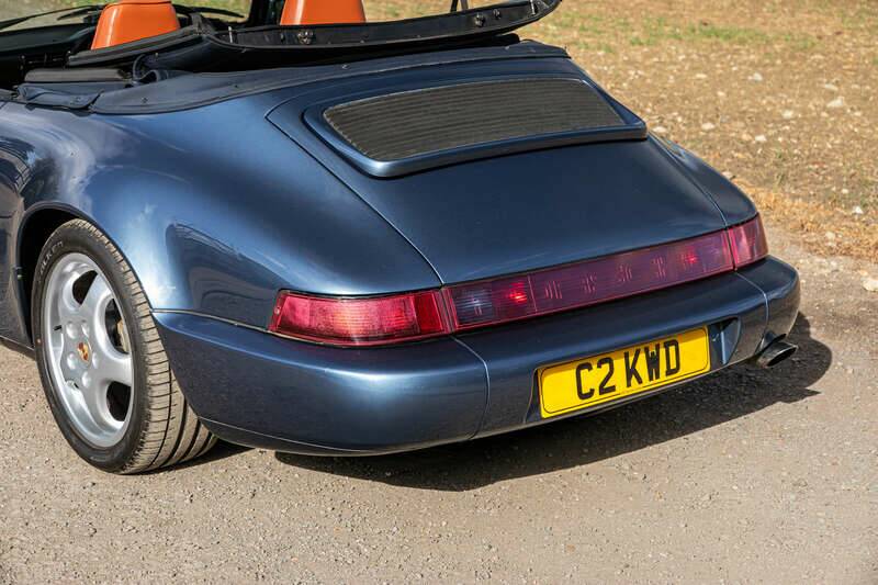 Bild 9/33 von Porsche 911 Carrera 2 (1990)