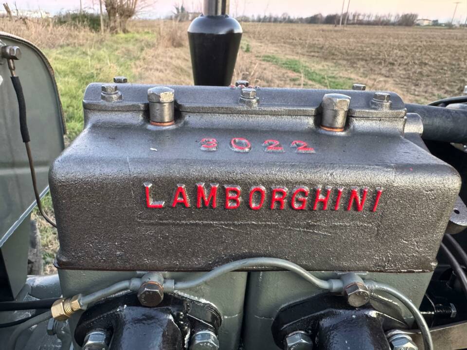 Bild 34/45 von Lamborghini DL 25 (1955)