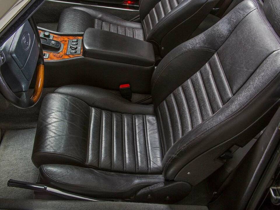 Bild 24/31 von Jaguar XJS 6.0 (1995)