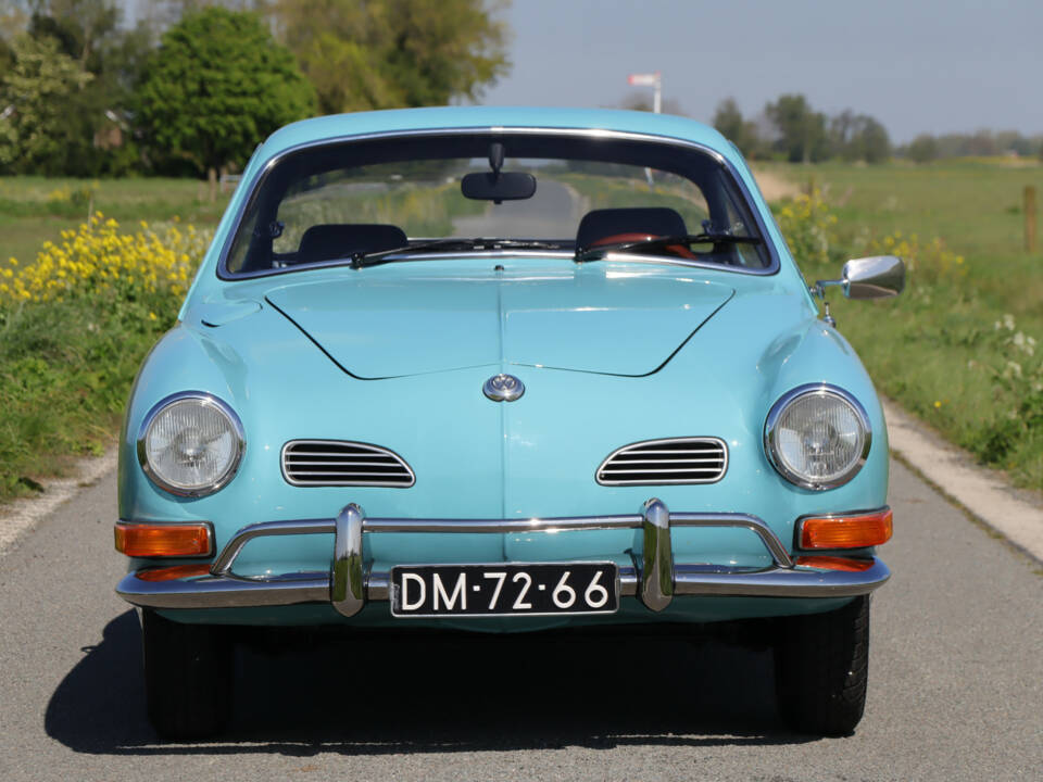 Image 11/50 of Volkswagen Karmann Ghia 1600 (1970)