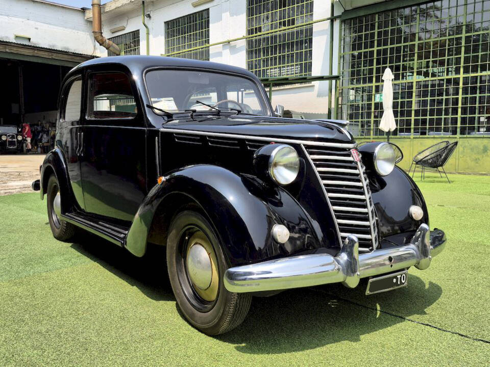 Image 6/47 of FIAT 1100 E (1952)