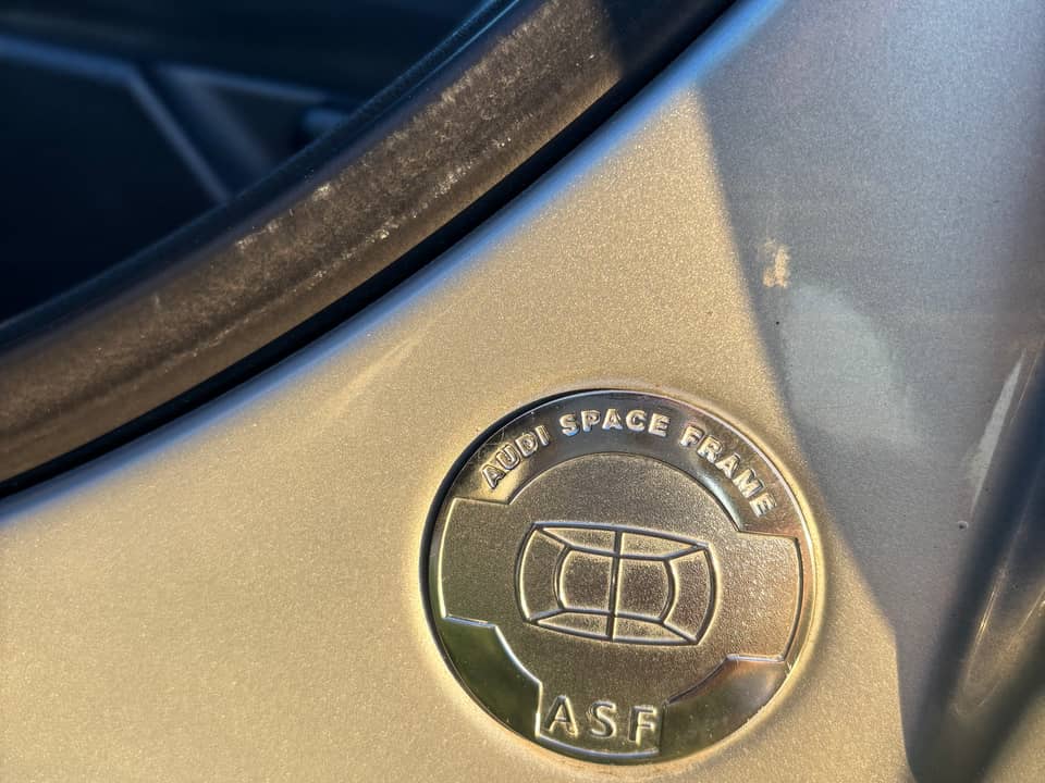 Bild 11/17 von Audi A8 3.7 (1998)
