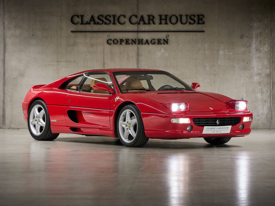 Image 15/99 of Ferrari F 355 Berlinetta (1997)