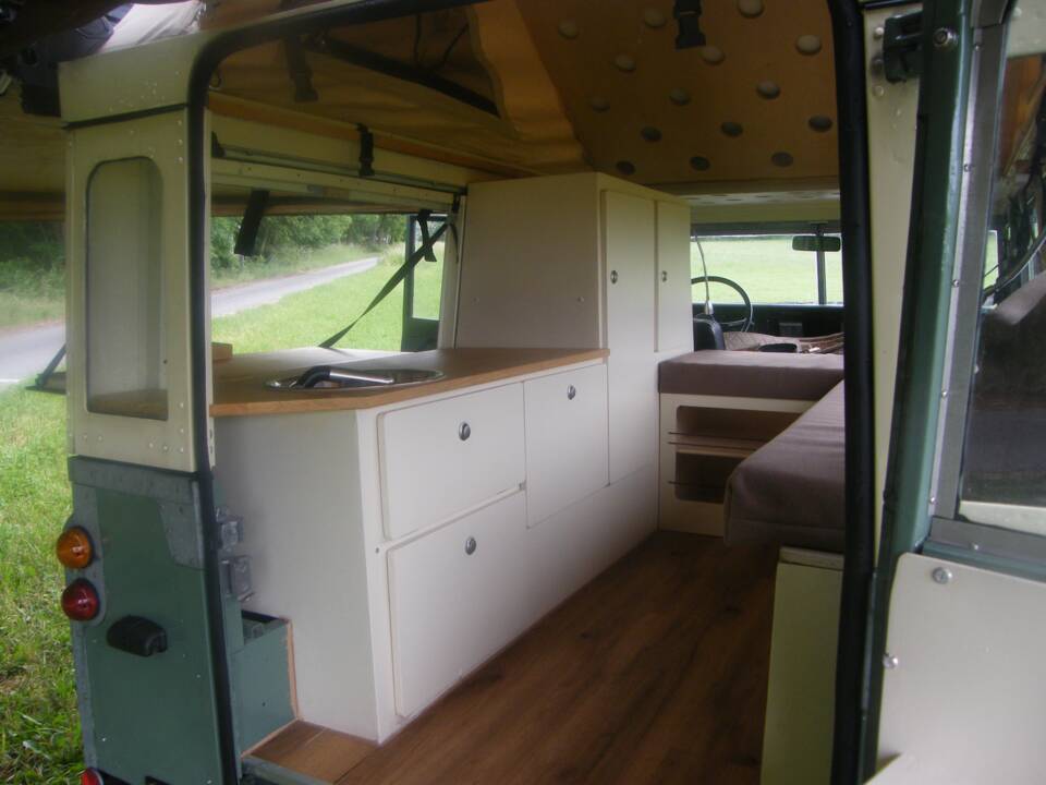 Afbeelding 83/94 van Land Rover 109 (1966)
