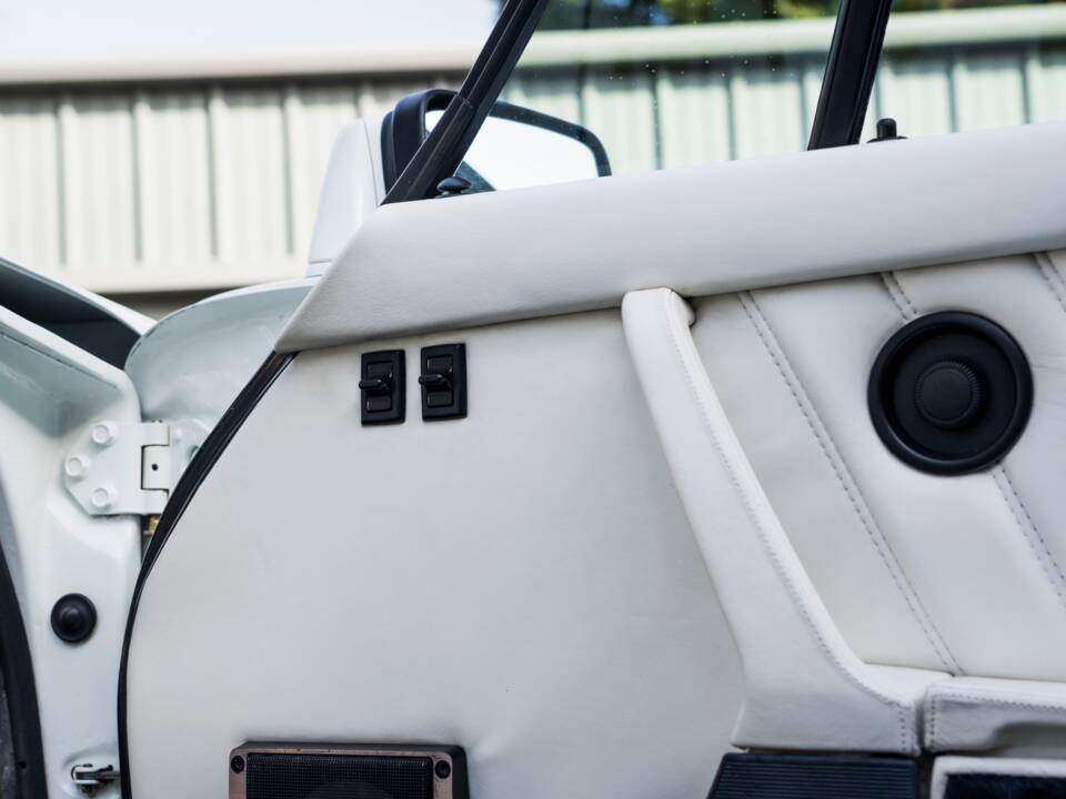 Bild 46/60 von Porsche 911 Carrera 3.2 (1987)