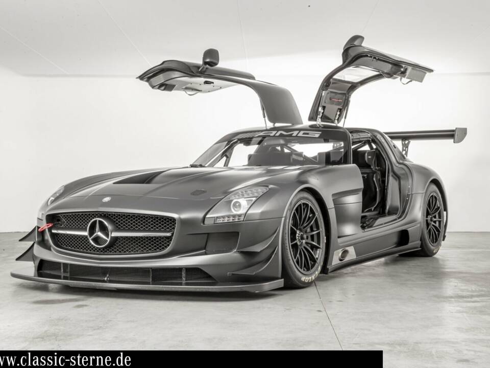 Afbeelding 2/15 van Mercedes-Benz SLS AMG GT3 (2013)