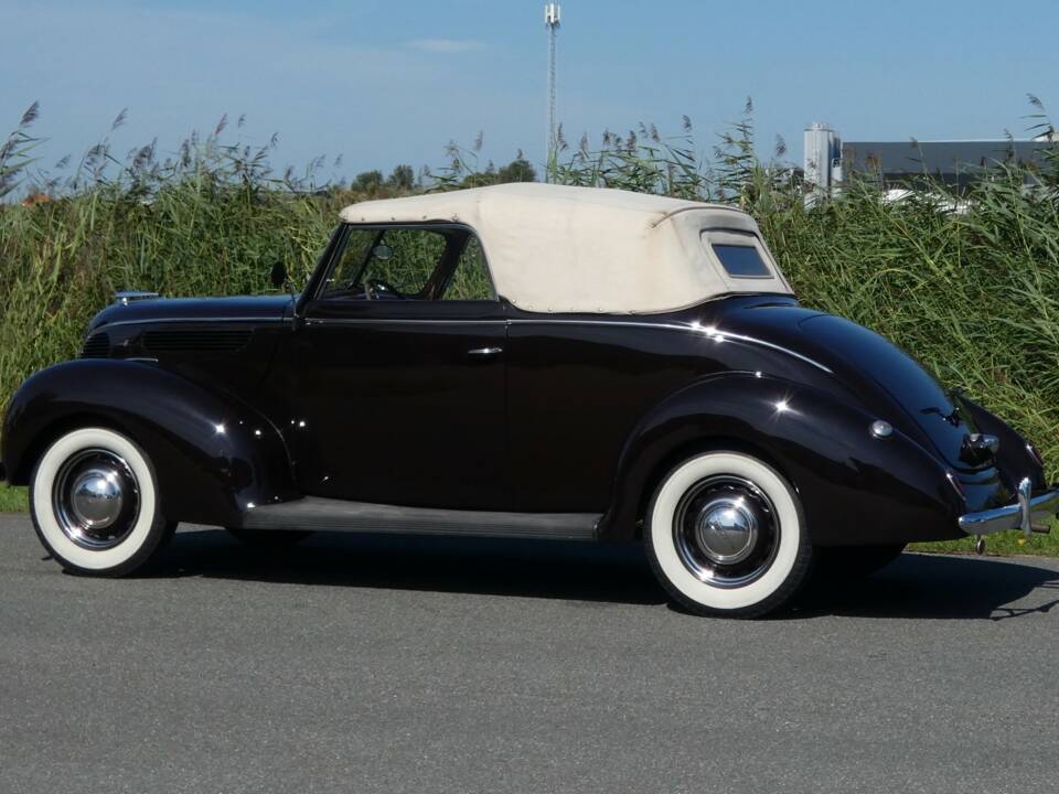 Image 51/52 de Ford V8 (1938)