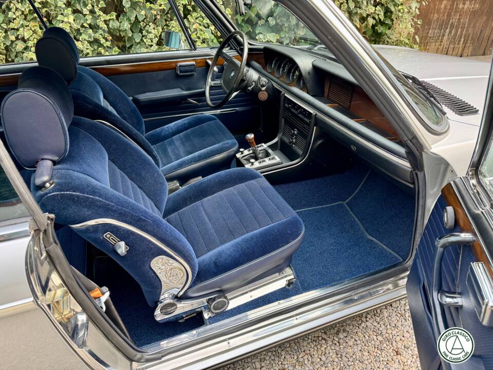Bild 17/51 von BMW 3,0 CSi (1975)