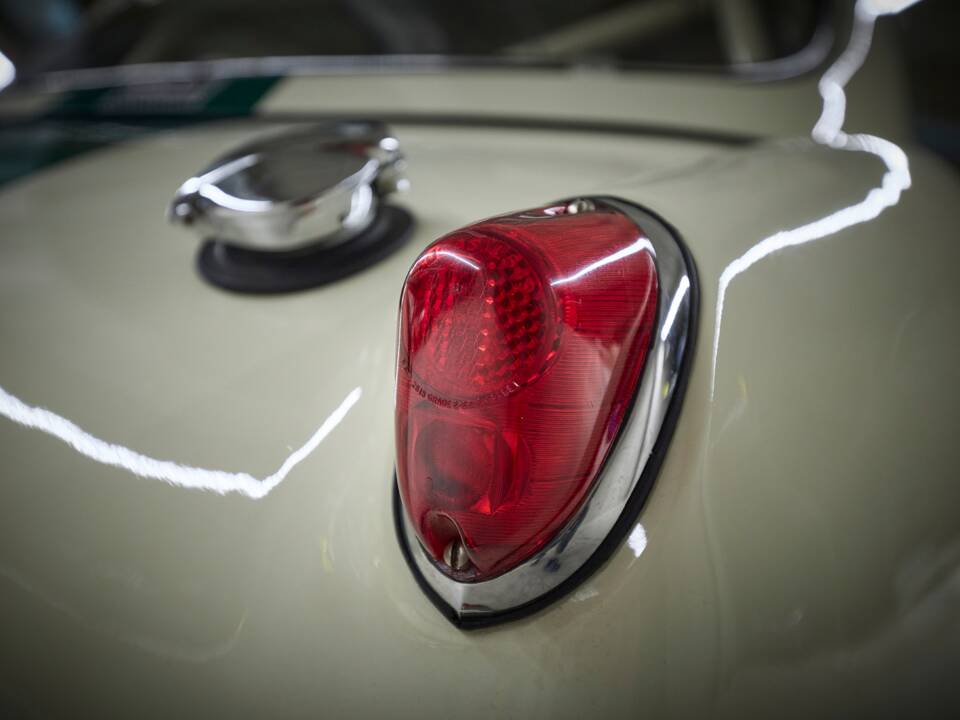 Image 24/73 of Austin-Healey Sprite Mk I (1958)