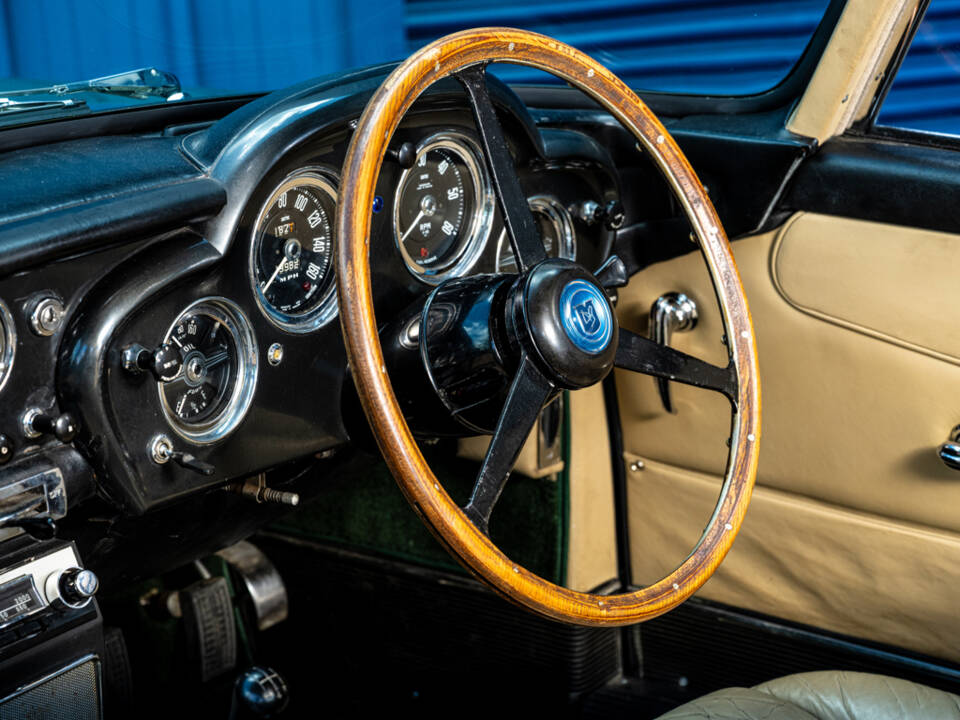 Bild 20/50 von Aston Martin DB 4 (1962)