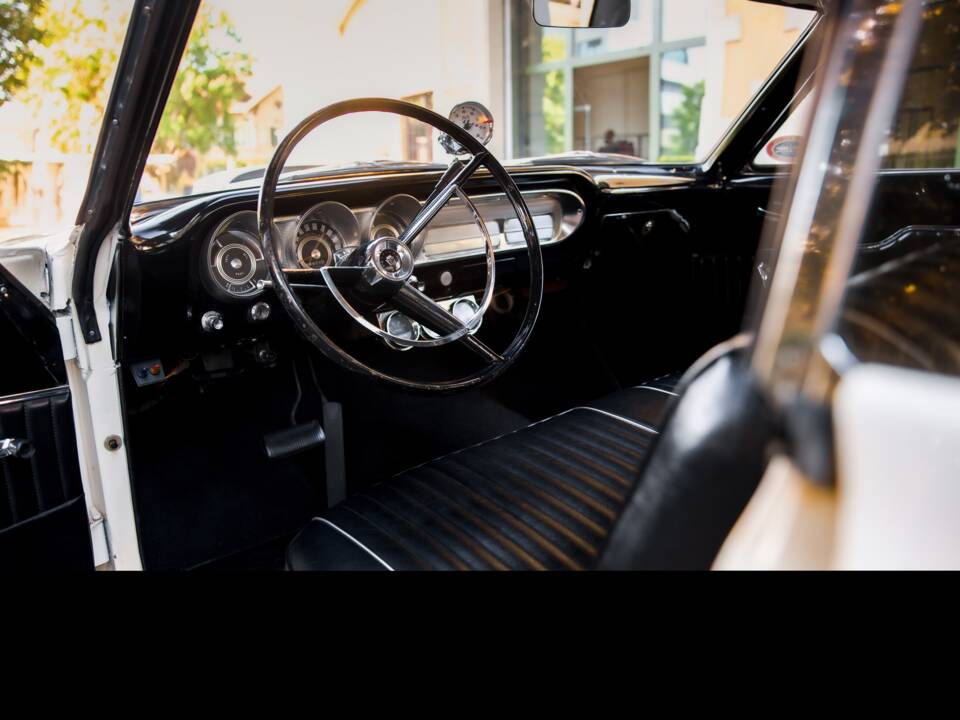 Bild 40/89 von Ford Fairlane 500 (1963)