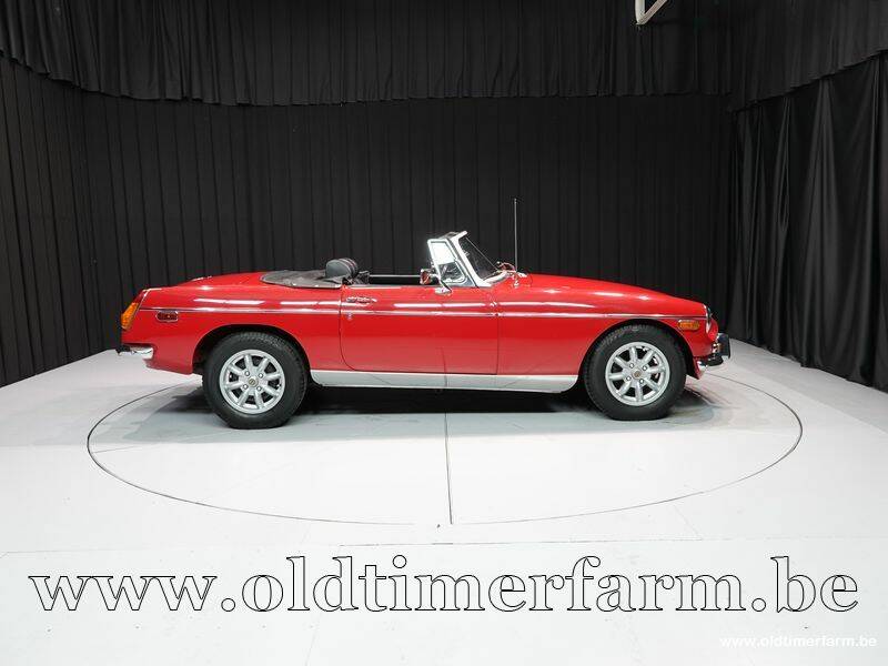 Afbeelding 8/15 van MG MGB (1972)