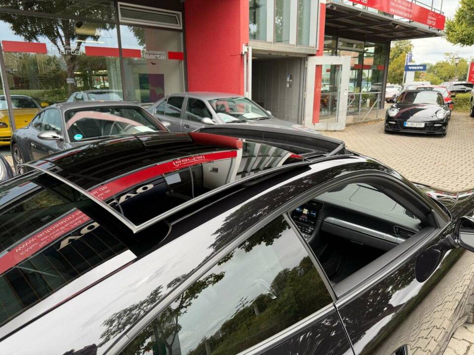 Bild 8/39 von Porsche 911 Turbo (2018)